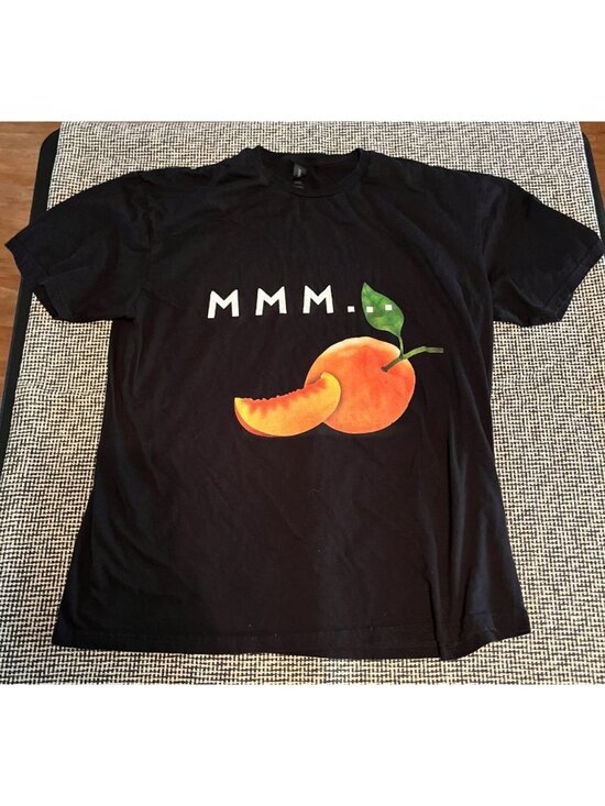 Gildan Other - Mmm Peaches Graphic T Shirt Mens XL Black Funny Fruit Tee Gildan